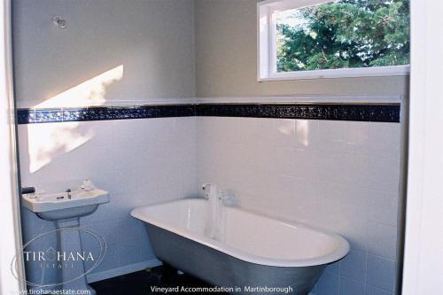 Three bathrooms are the property, have a bath or shower then enjoy a glass at the nearby cellar door or restaurant